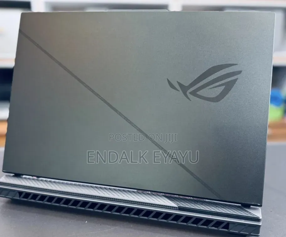 New Laptop Asus ROG Strix G16 G614 16GB Intel Core i9 SSD 1T