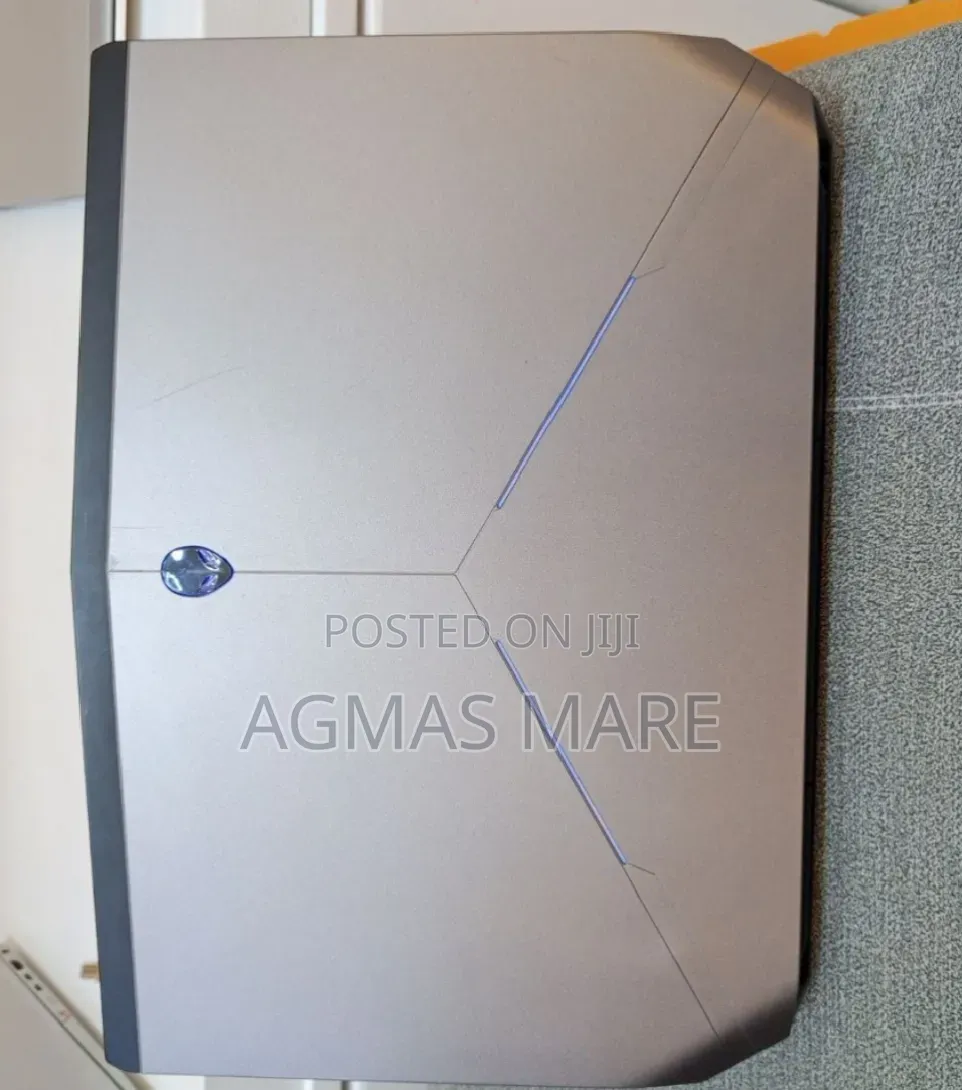 New Laptop Alienware X14 16GB Intel Core i7 HDD 500GB