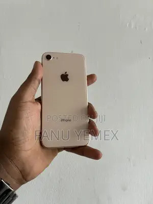 Apple iPhone 8 64 GB Gold