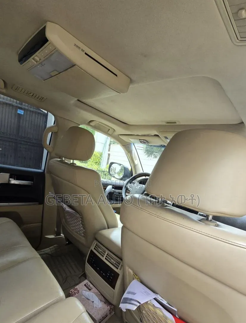 Toyota Land Cruiser 4.5 V8 VXR 2017 Black