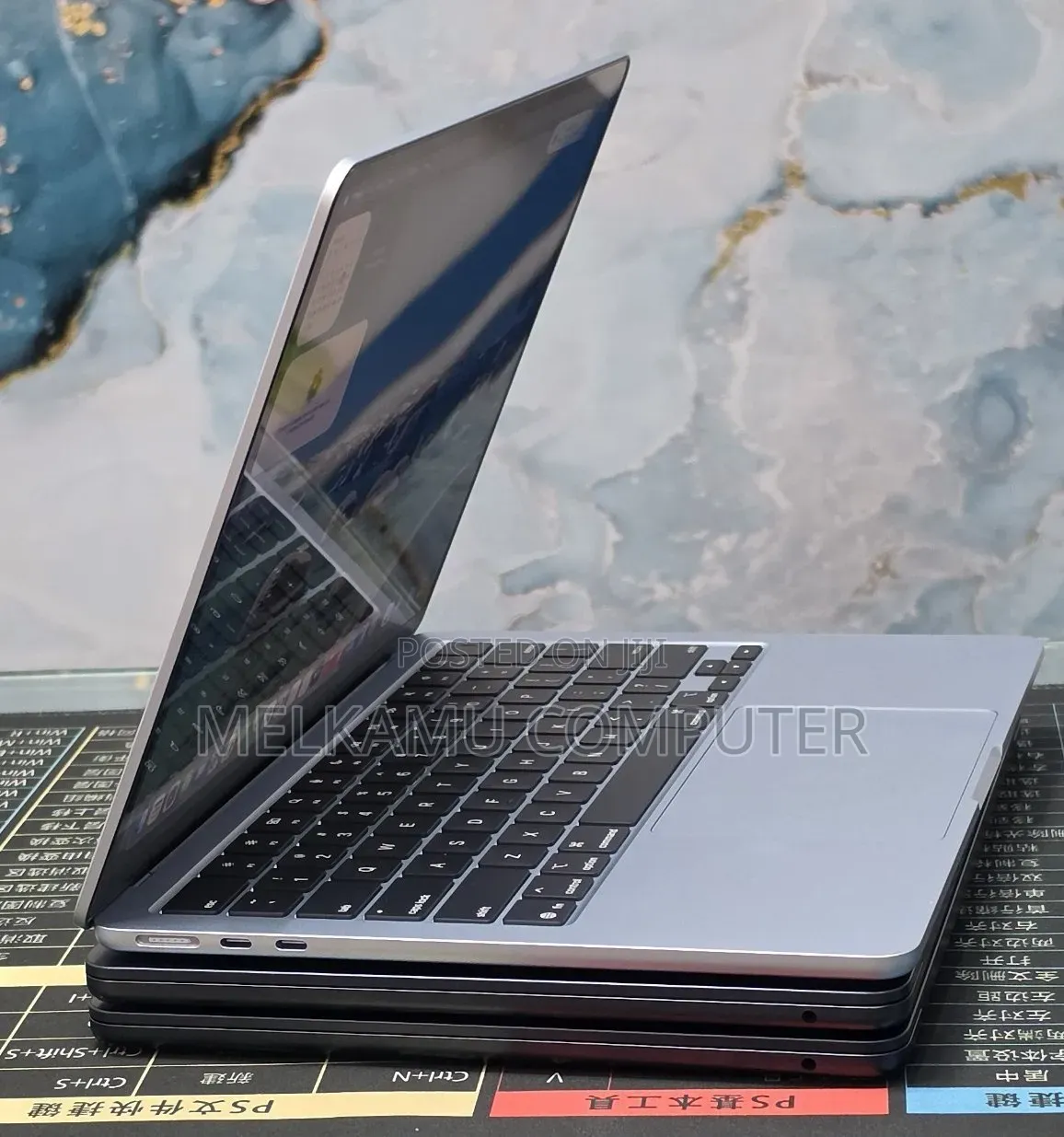 New Laptop Apple MacBook Air 2025 M4 16GB Apple M4 SSD 256GB