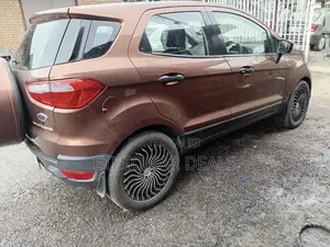 Ford Ecosport 2015 Brown