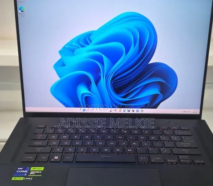 New Laptop Asus ROG Zephyrus G15 16GB Intel Core i9 SSD 1T