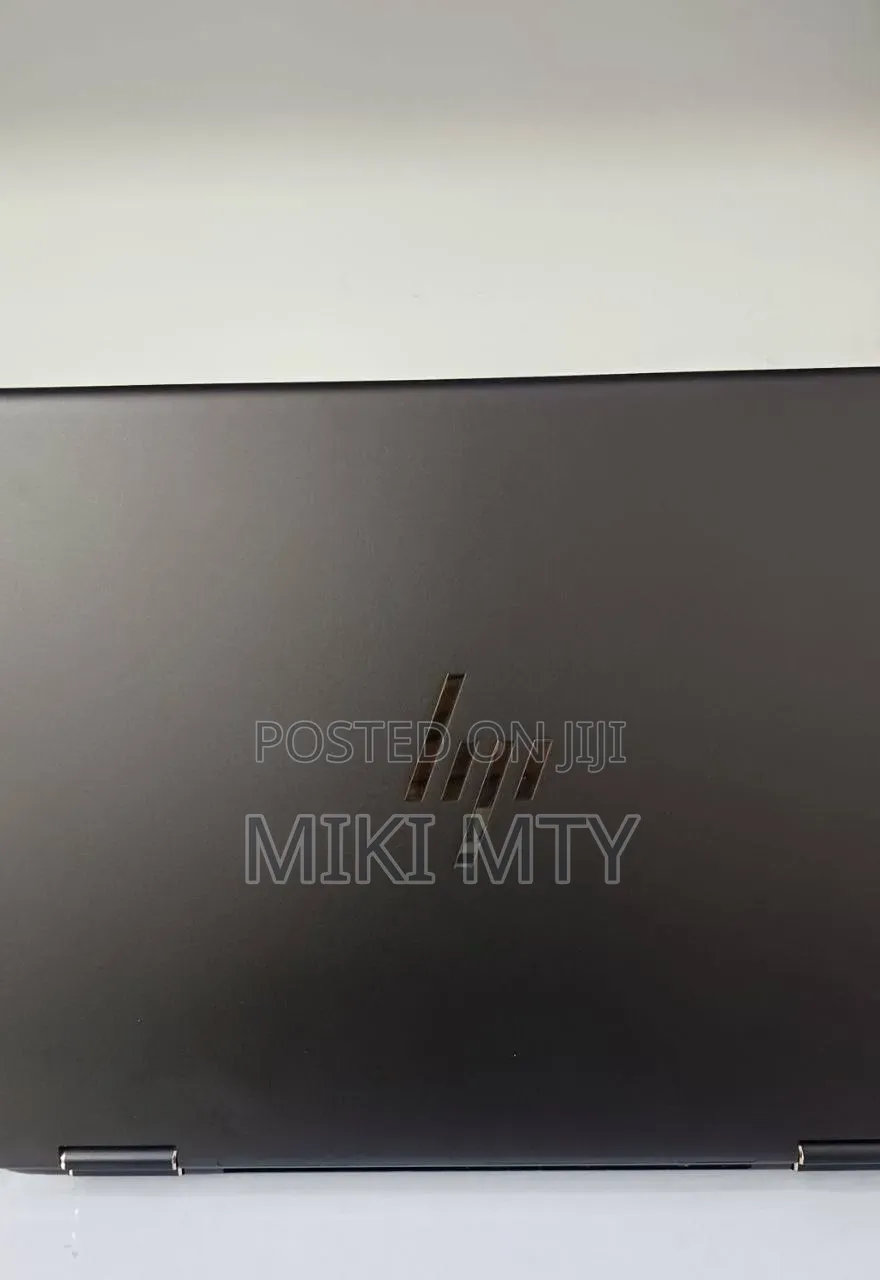 New Laptop HP Spectre 16GB Intel Core i7 SSD 1T