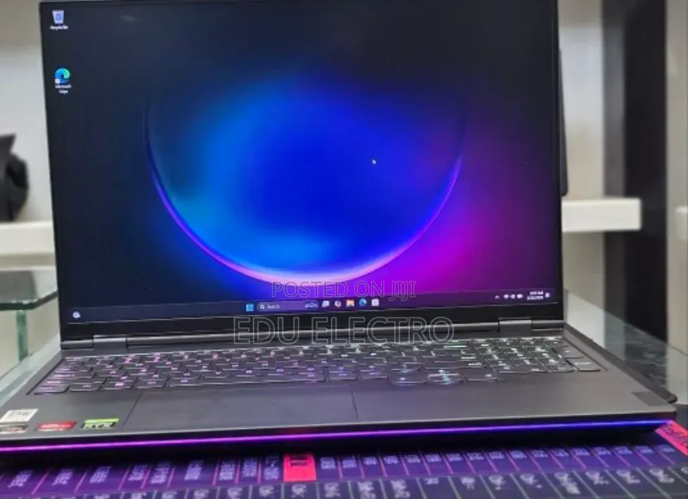 New Laptop Lenovo Legion 5 32GB AMD Ryzen 9 SSD 1T