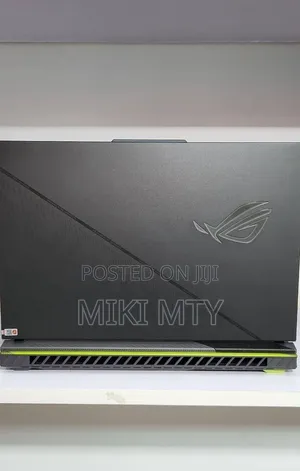 New Laptop Asus ROG Strix G15 16GB Intel Core i9 SSD 1T