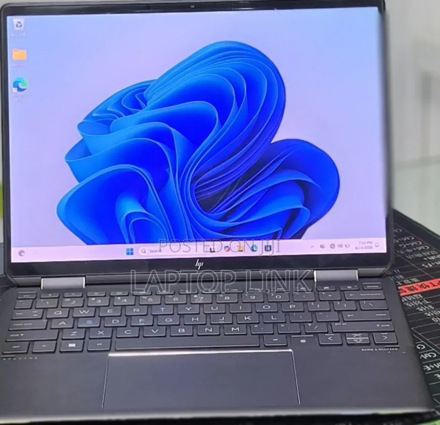 New Laptop HP Spectre 13 16GB Intel Core i7 SSD 1T