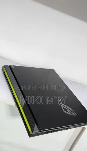 New Laptop Asus ROG Strix G15 16GB Intel Core i9 SSD 1T