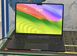 New Laptop Apple MacBook Air 2022 M2 8GB Apple M2 SSD 512GB