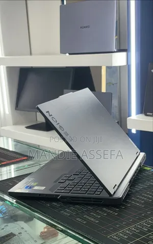 New Laptop Lenovo Legion 5 24GB Intel Core i7 SSD 1T