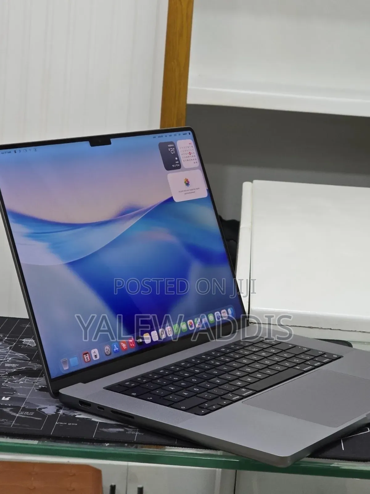 New Laptop Apple MacBook Pro 2021 M1 32GB Apple M1 Max SSD 1T