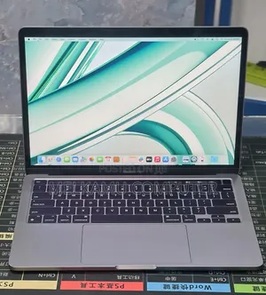 New Laptop Apple MacBook Pro 2022 M2 8GB Apple M2 SSD 256GB