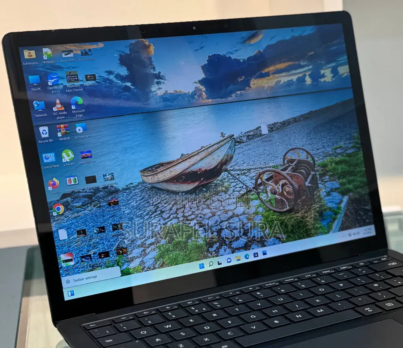 New Laptop Samsung Galaxy Book4 16GB Intel Core i5 SSD 512GB