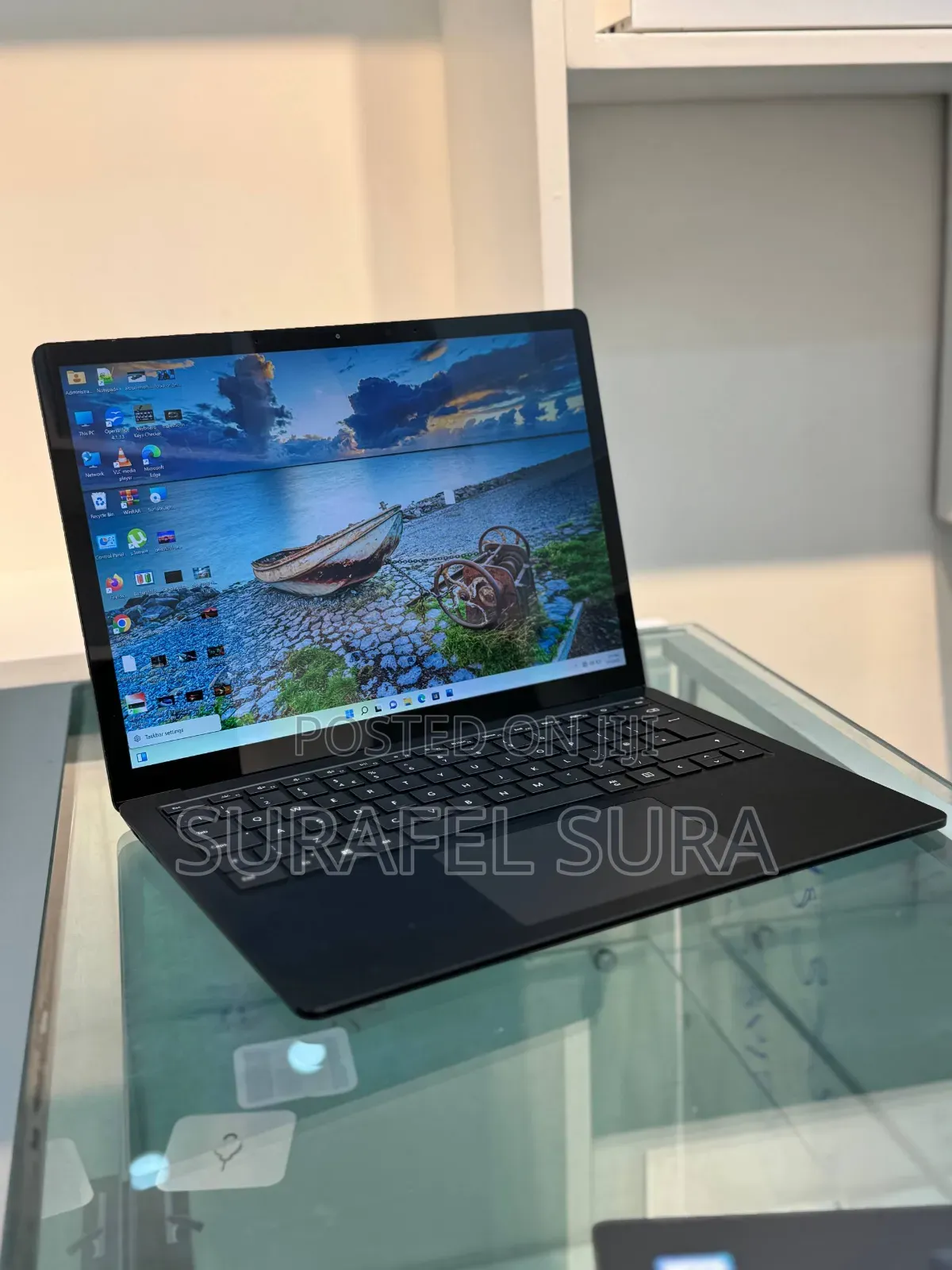 New Laptop Samsung Galaxy Book4 16GB Intel Core i5 SSD 512GB