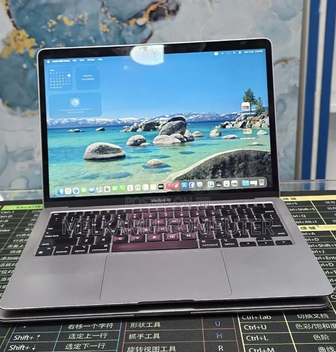 New Laptop Apple MacBook Air 2020 M1 8GB Apple M1 SSD 256GB