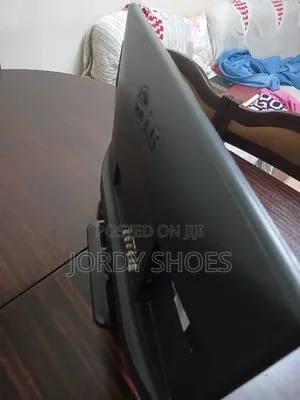LG 24 Inch Class HD Smart TV