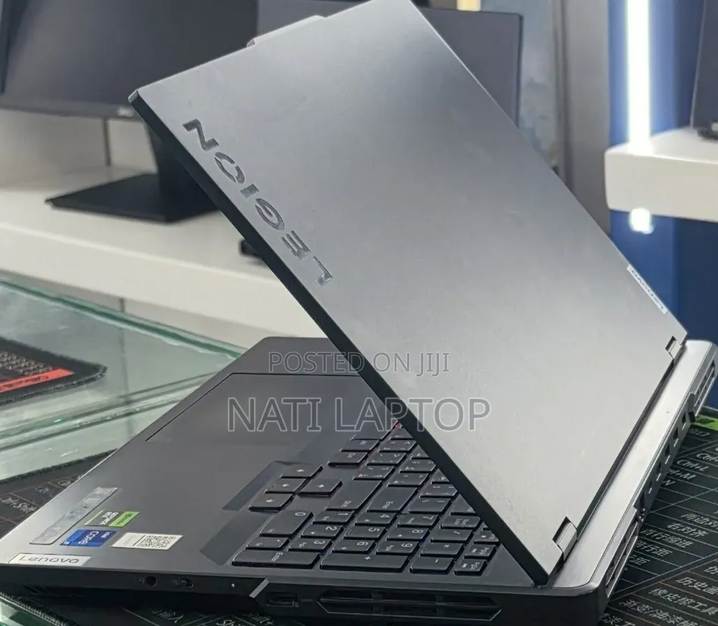 New Laptop Lenovo 16GB Intel Core i7 SSD 1T