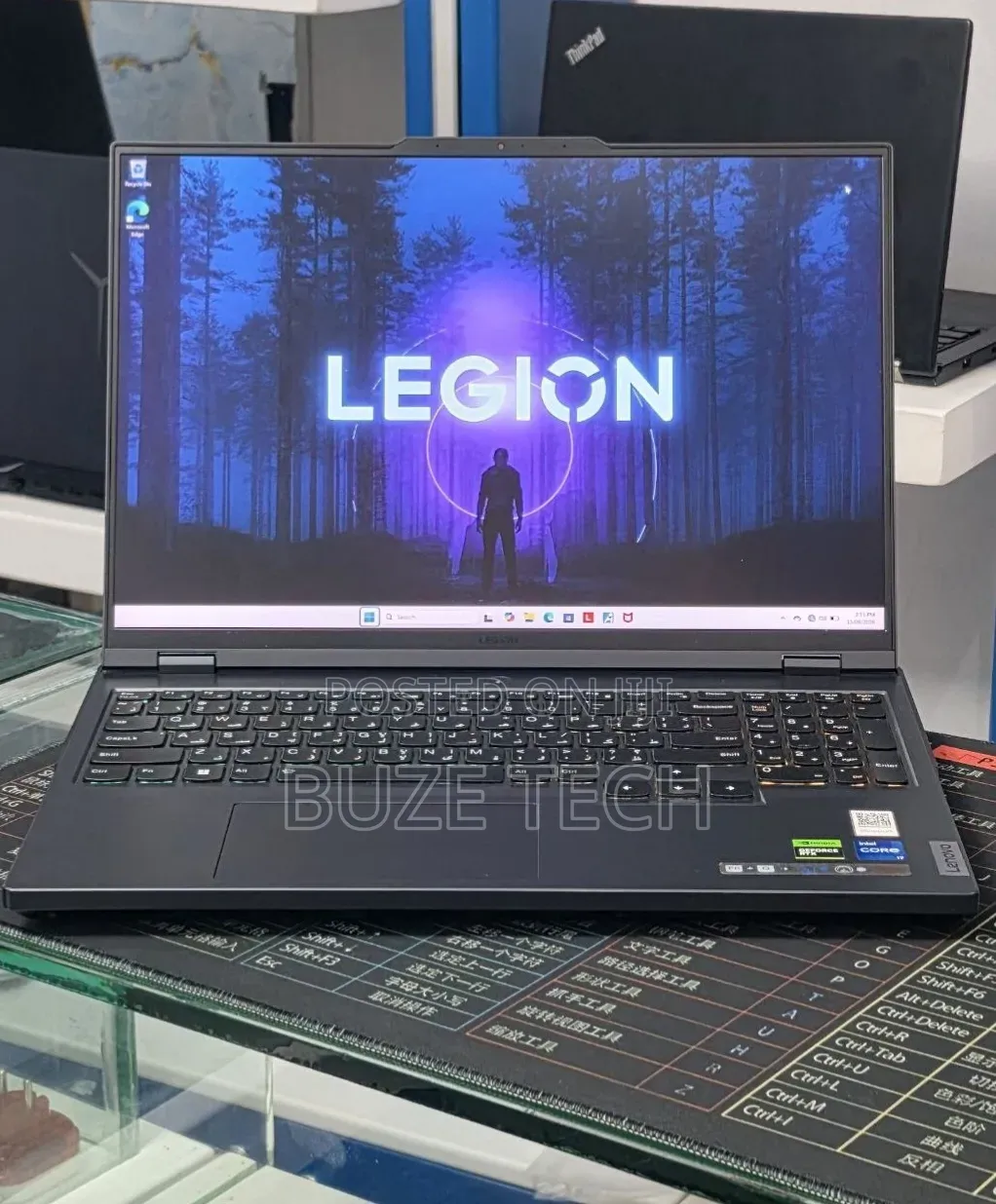 New Laptop Lenovo 16GB Intel Core i7 SSD 1T