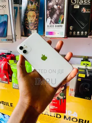 Apple iPhone 11 64 GB White