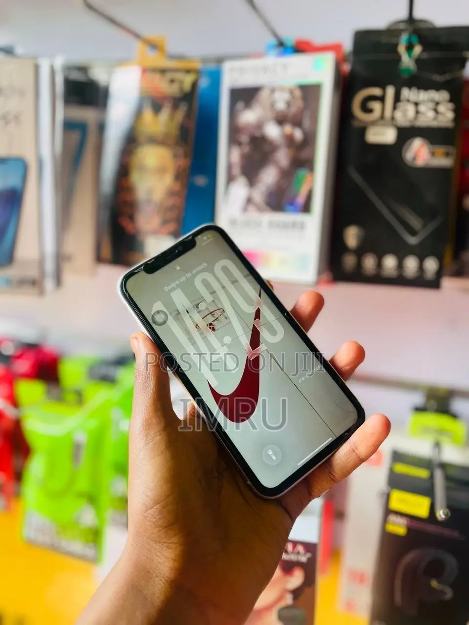 Apple iPhone 11 64 GB White