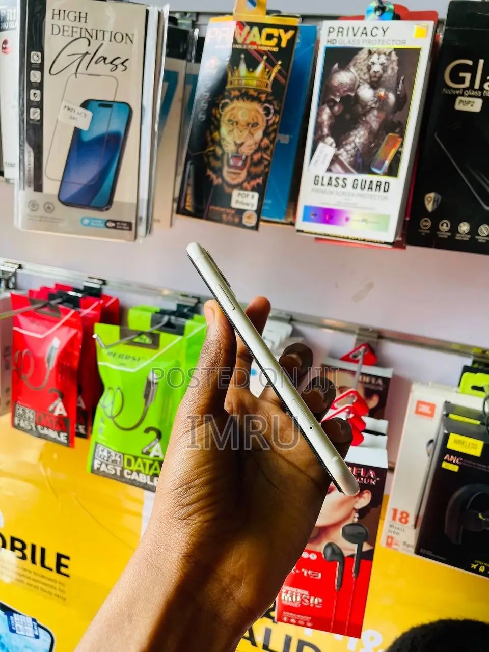 Apple iPhone 11 64 GB White