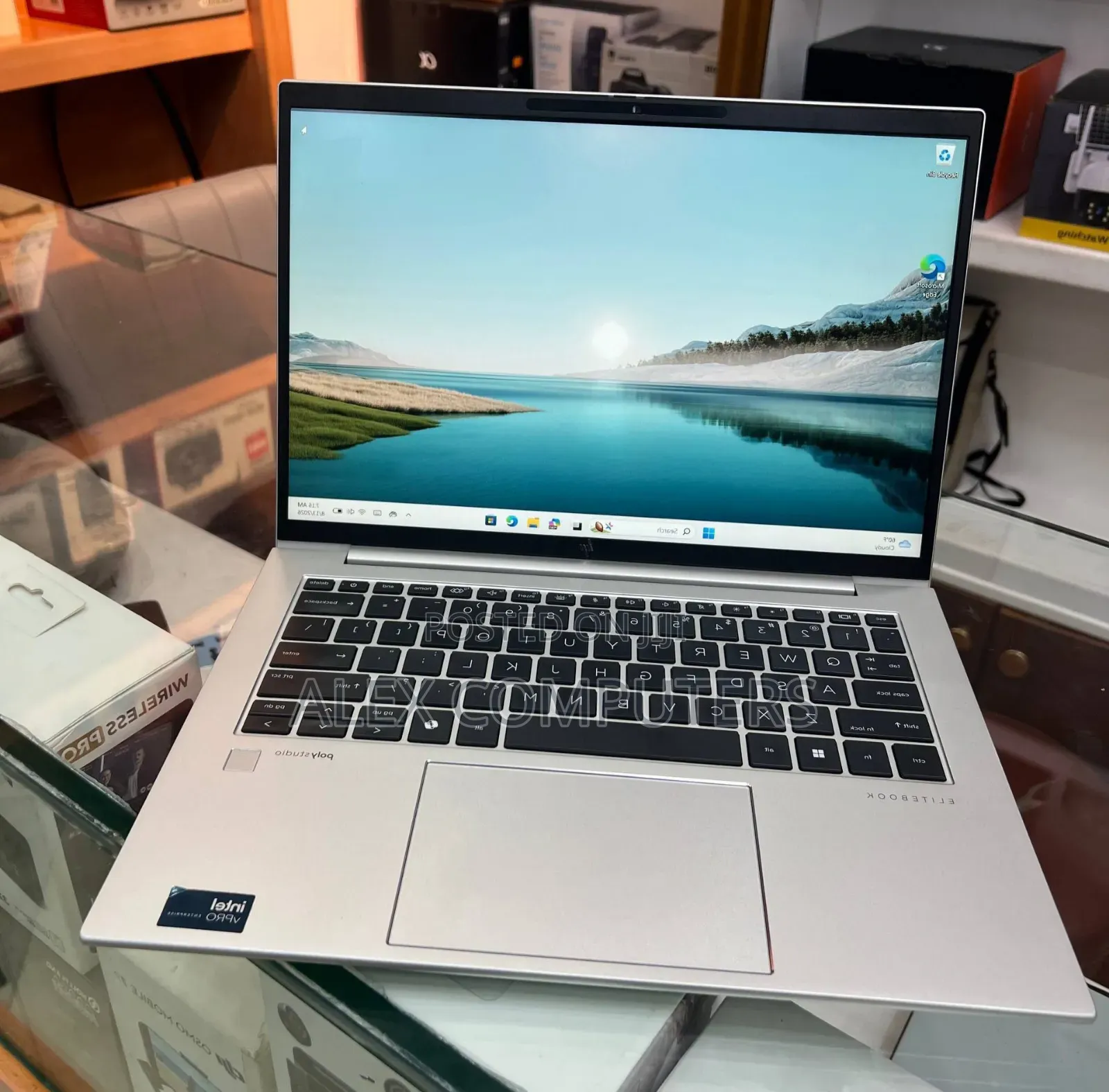 New Laptop HP EliteBook 840 16GB Intel Core Ultra 7 SSD 512GB