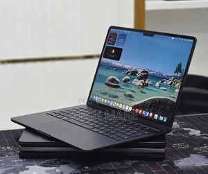 New Laptop Apple MacBook Air 2025 M4 16GB Intel SSD 256GB