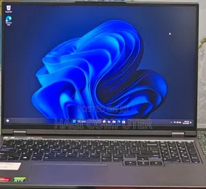 New Laptop Lenovo Legion 5 16GB AMD Ryzen 7 SSD 512GB