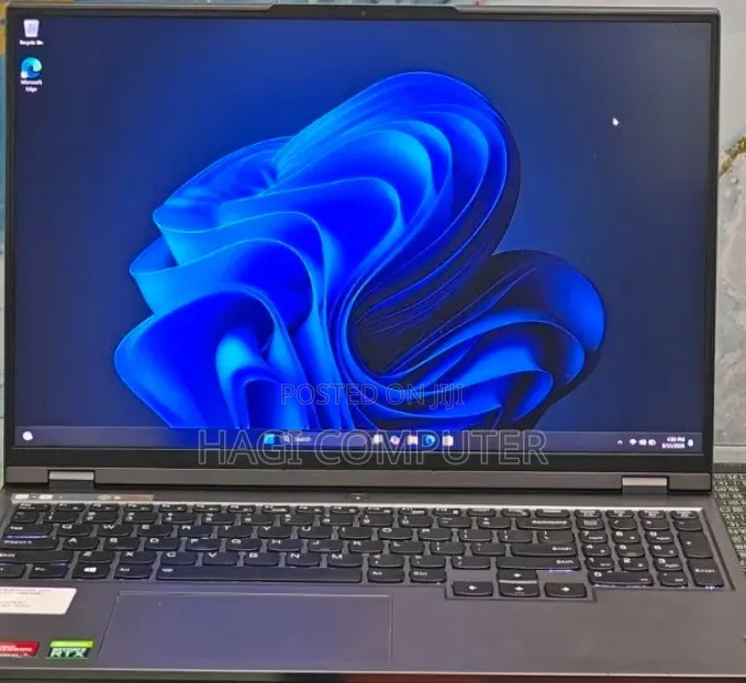 New Laptop Lenovo Legion 5 16GB AMD Ryzen 7 SSD 512GB