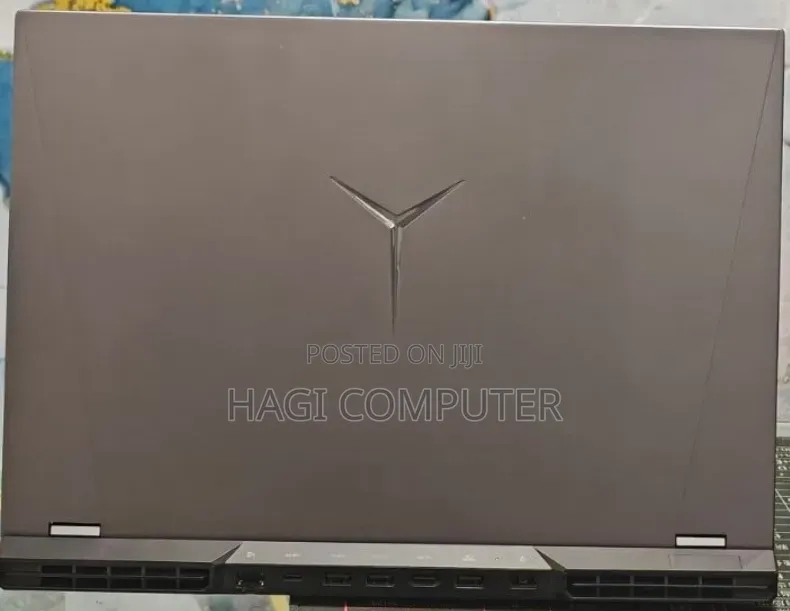 New Laptop Lenovo Legion 5 16GB AMD Ryzen 7 SSD 512GB