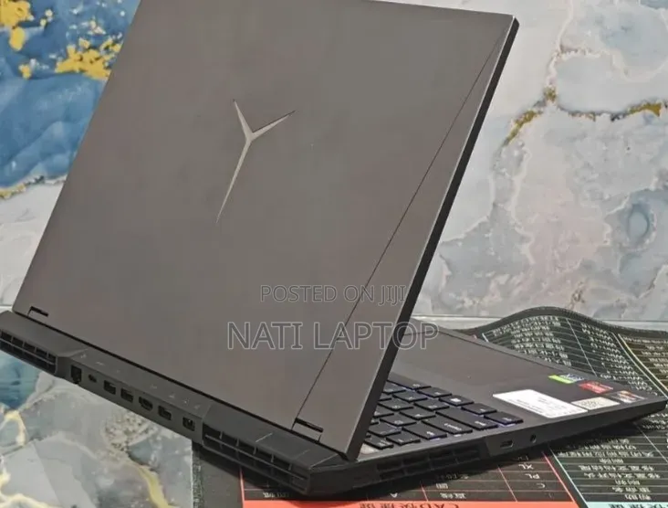 New Laptop Lenovo 16GB AMD Ryzen 7 SSD 512GB