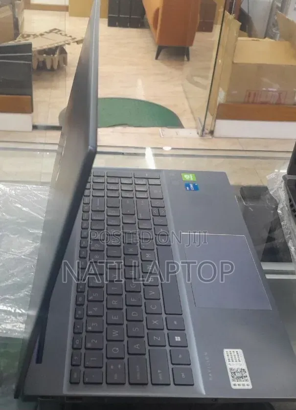 New Laptop HP Pavilion 14 16GB Intel Core i5 SSD 512GB