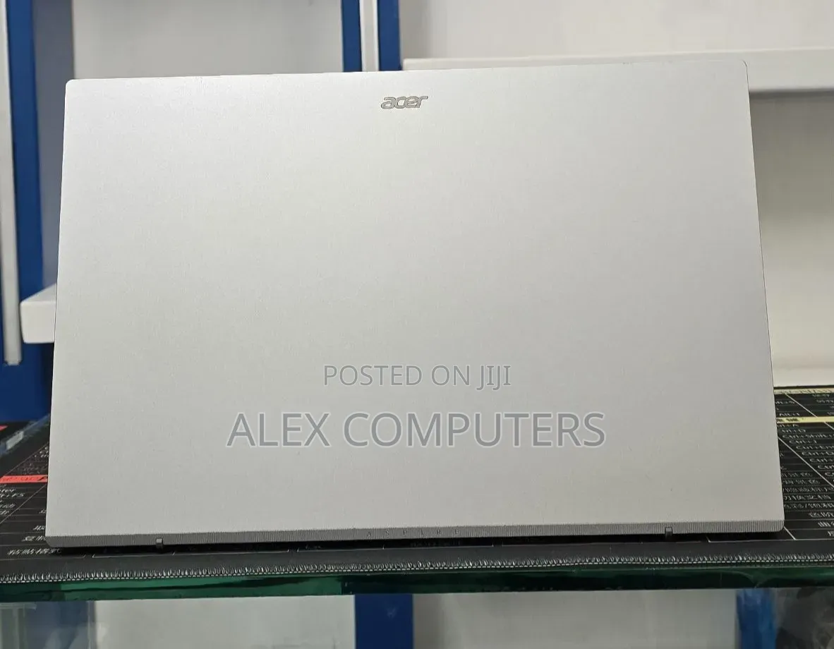 New Laptop Acer Aspire 3 16GB AMD Ryzen 7 SSD 512GB