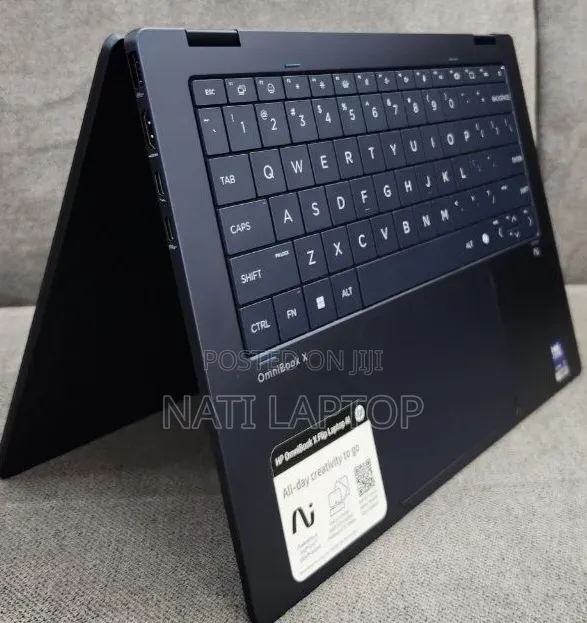 New Laptop HP OmniBook Ultra Flip 14" 16GB Intel Core Ultra 5 SSD 512GB