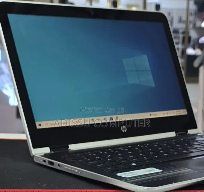 New Laptop HP Pavilion x360 14 4GB Intel Core i3 SSD 1T