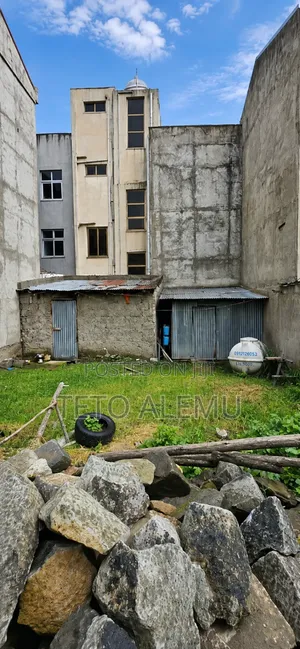 ልዩ የሚሸጥ ቦታ – አያት ዞን 5 አካባቢ: አያት ዞን 5