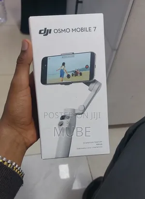 DJI Osmo Mobile 7 — Professional Smartphone Gimbal