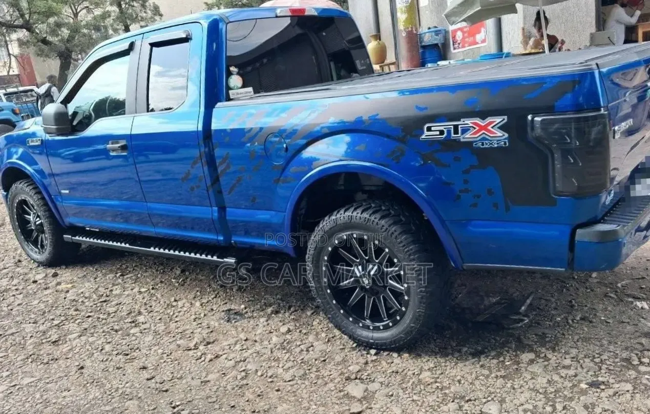 Ford F-150 2018 Blue