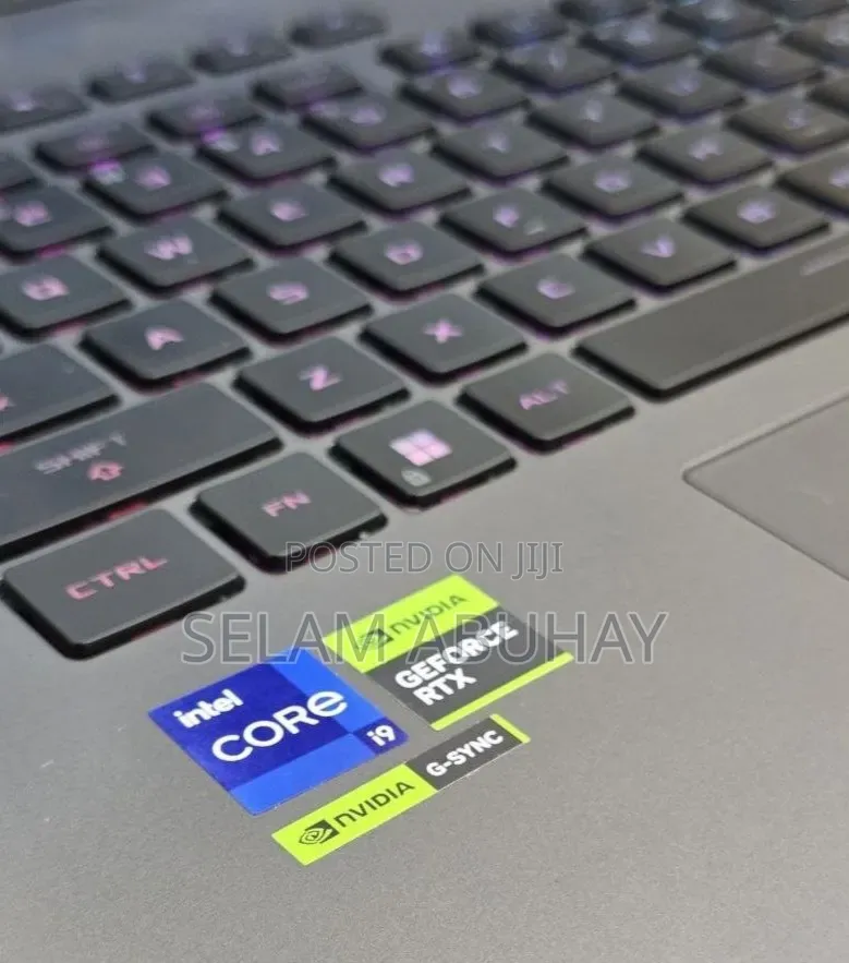 New Laptop Asus ROG Strix G18 40GB Intel Core i9 SSD 1T