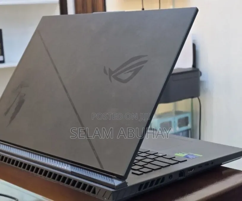 New Laptop Asus ROG Strix G18 40GB Intel Core i9 SSD 1T