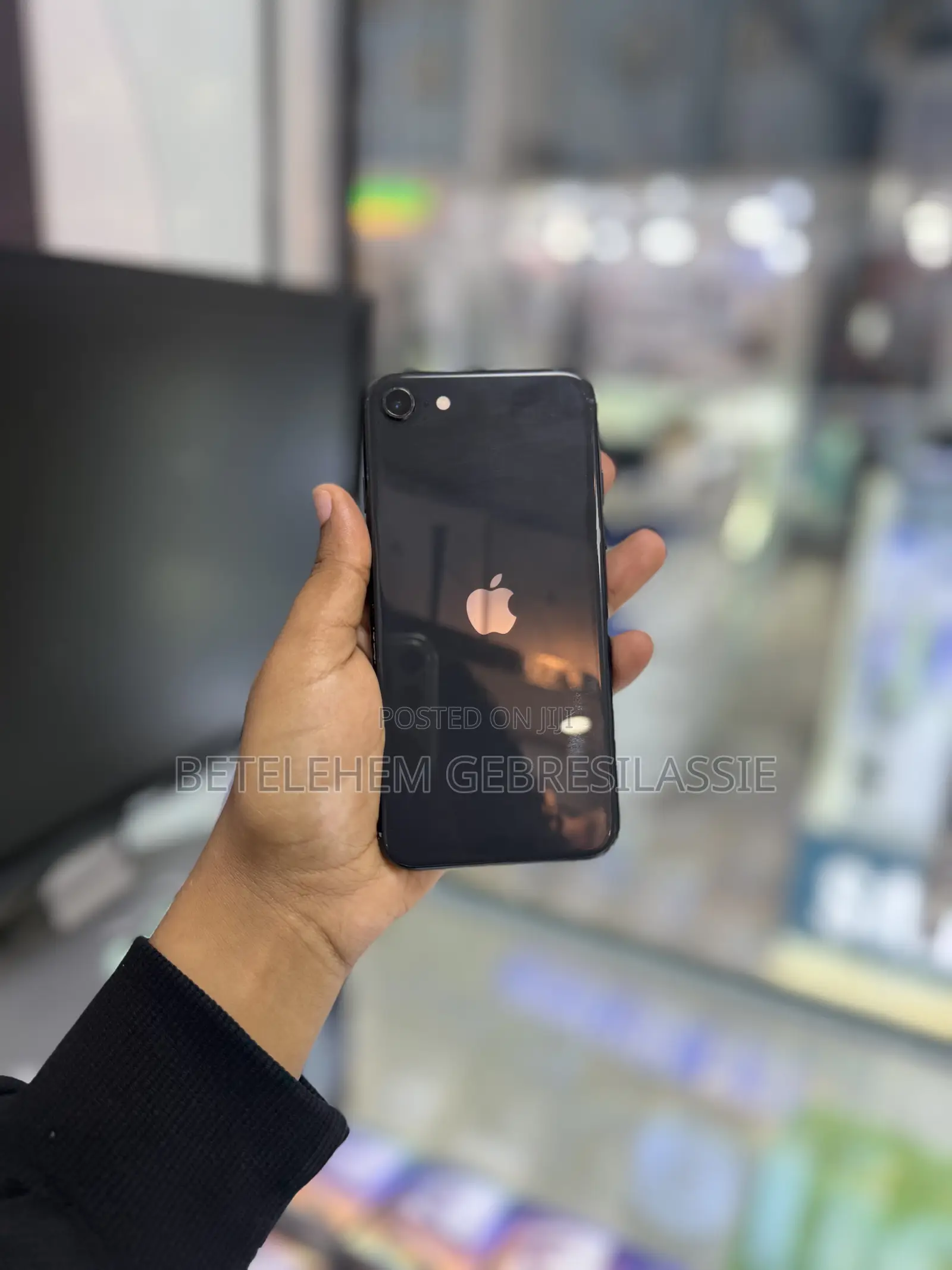 Apple iPhone SE 64 GB Black
