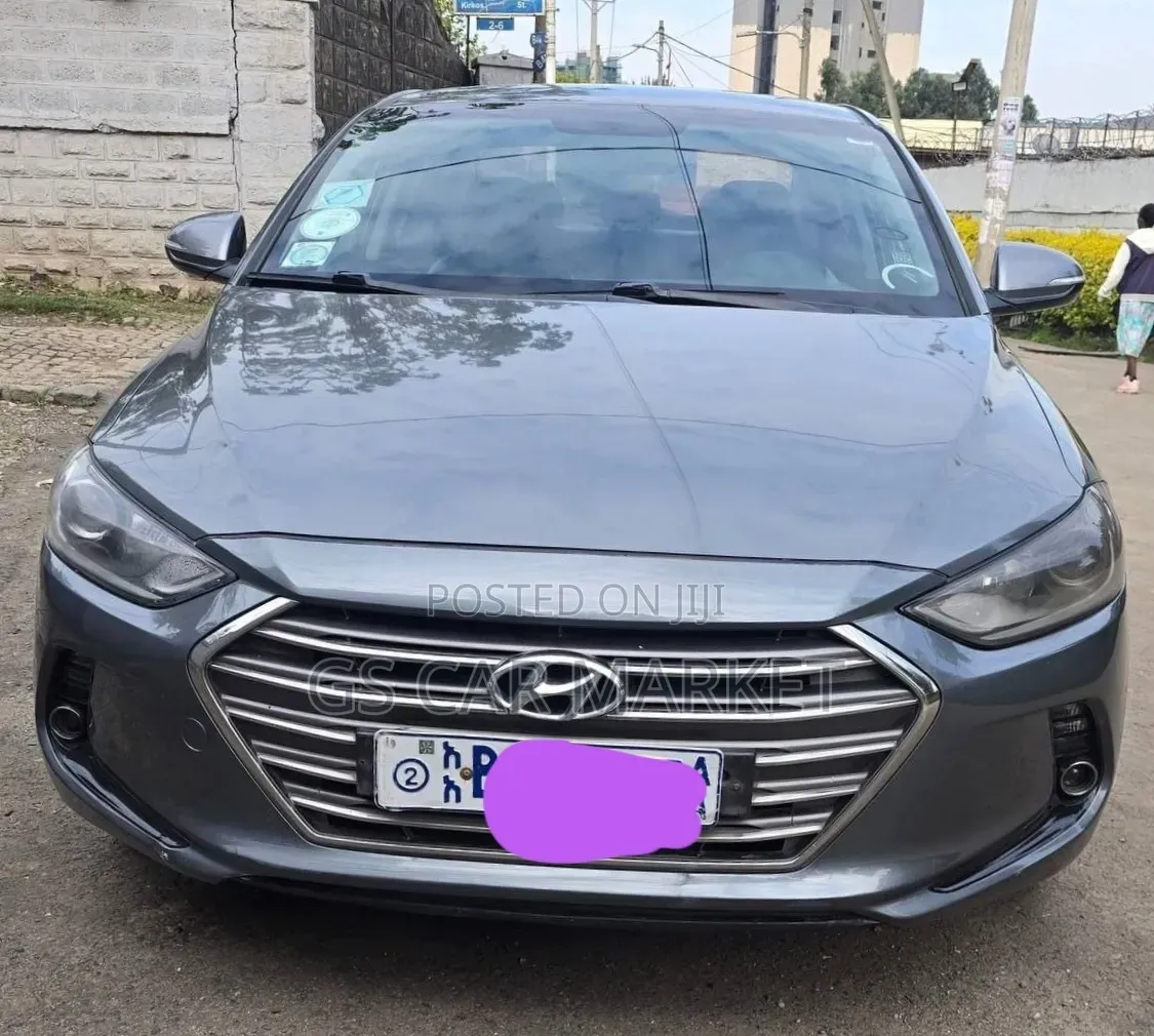 Hyundai Avante 2017 Gray