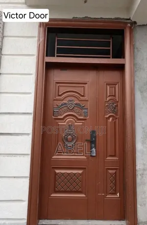 Victor Door -