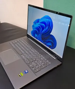 New Laptop HP Envy 17 16GB Intel Core Ultra 7 SSD 1T