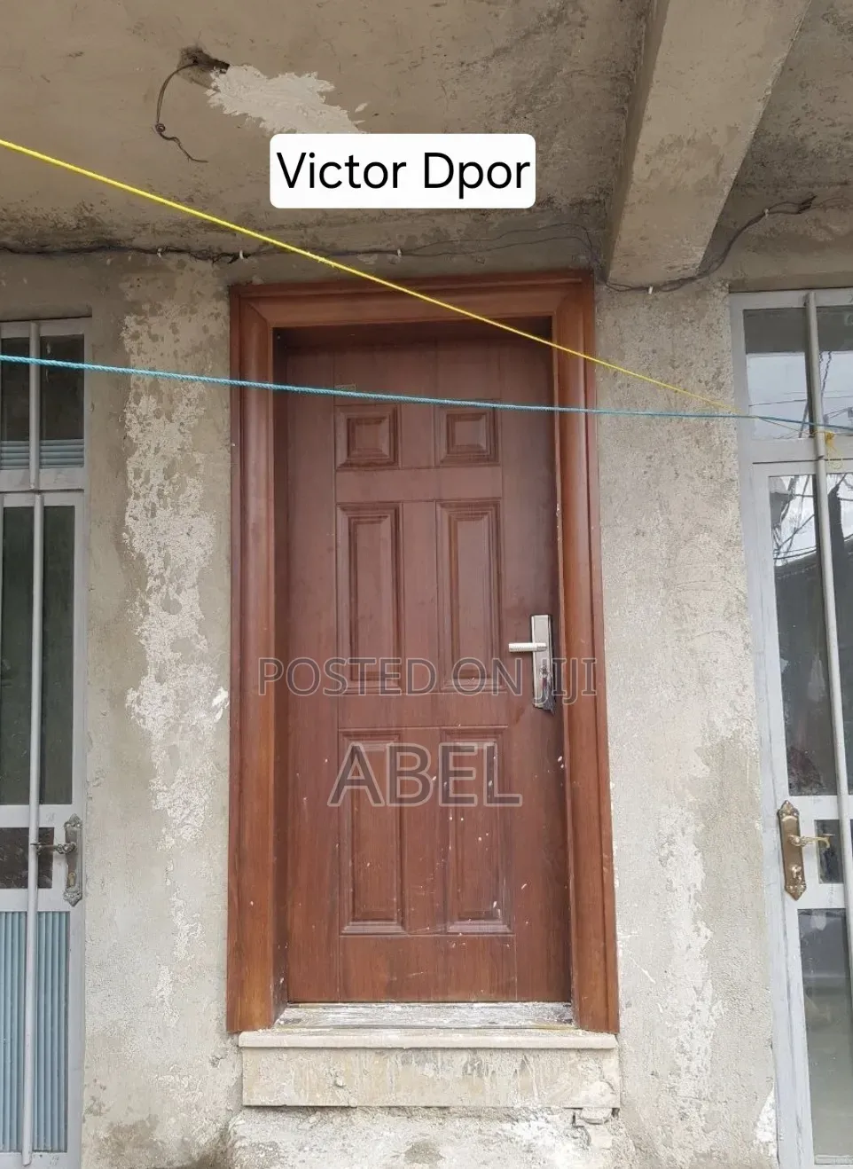 Victor Door -