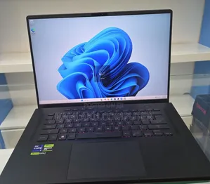 New Laptop Asus ROG Zephyrus G15 16GB Intel Core i9 SSD 1T