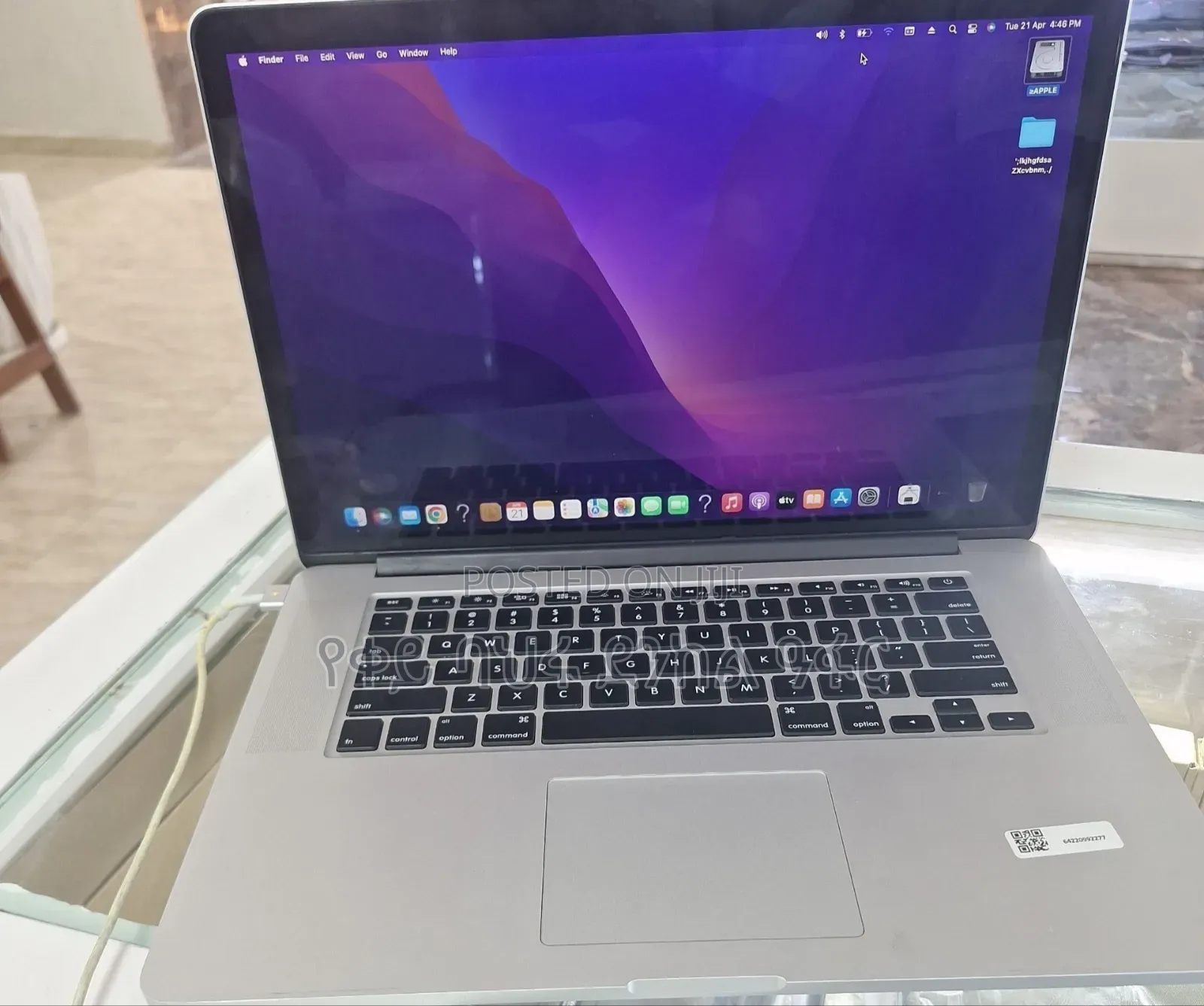 New Laptop Apple MacBook Pro 2015 16GB Intel Core i7 SSD 256GB