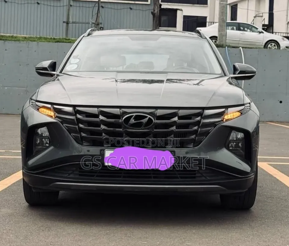 Hyundai Tucson XRT 2023 Gray