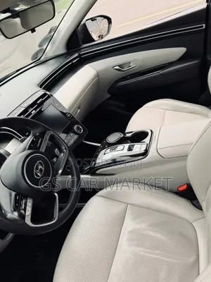 Hyundai Tucson XRT 2023 Gray