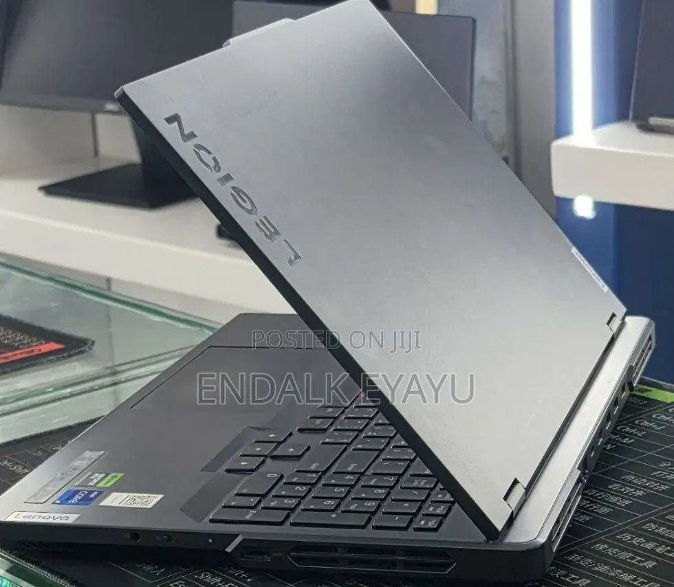 New Laptop Lenovo Legion 5 16GB Intel Core i7 SSD 1T